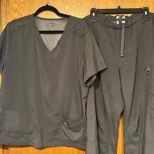 Charcoal gray Koi Tech scrubs. XL top, Xl Tall bottoms.